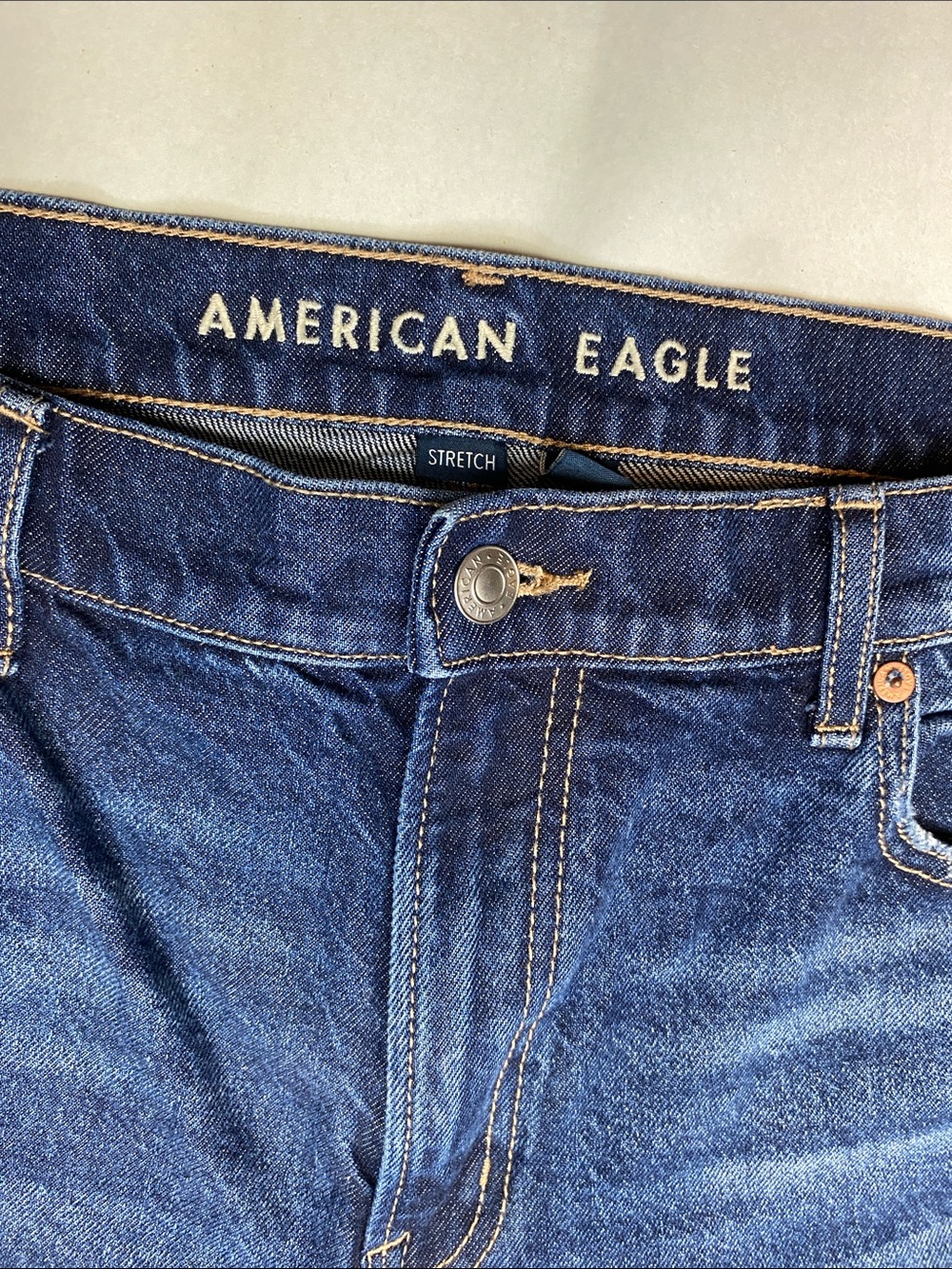 American Eagle Barrel Leg Jeans Medium Wash Stretch Women’s Size 12 Short - Picture 4 of 8
